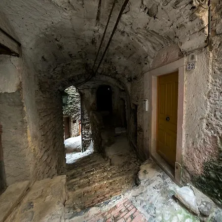 Rustic Liguria Ceriana